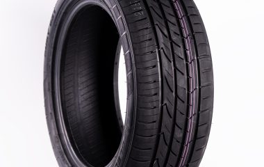 GLEDE TIRE